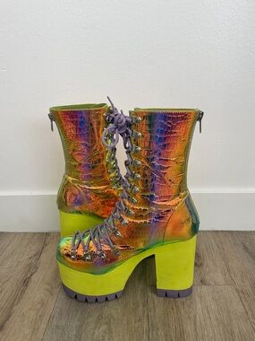 CLUB EXX Iridescent Platform Lace-Up Boots in Neon Green